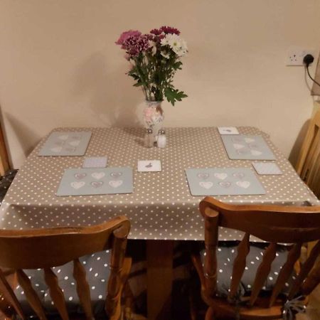 Lovely 2-Bed Cottage At The Foot Of The Mournes Ньюрі Екстер'єр фото