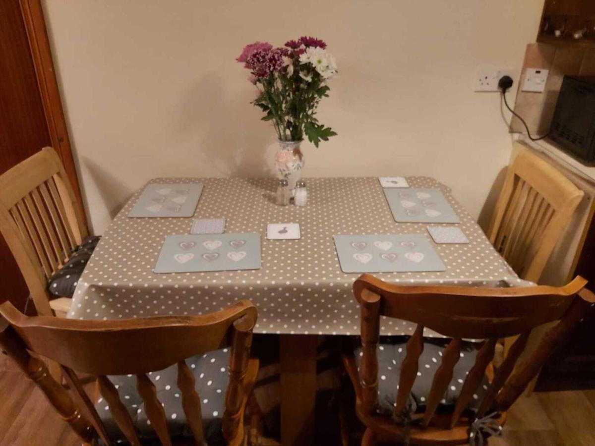 Lovely 2-Bed Cottage At The Foot Of The Mournes Ньюрі Екстер'єр фото